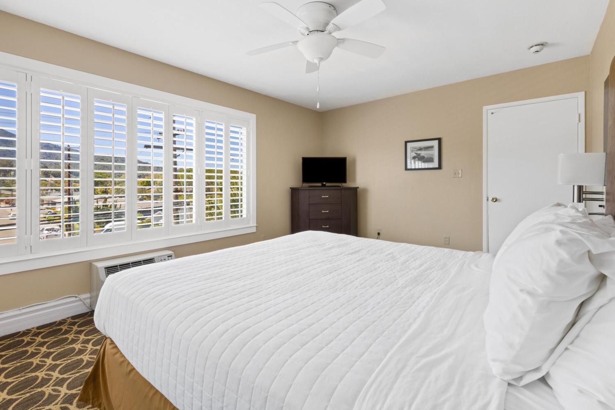 Marin Suites Hotel Corte Madera Exterior photo